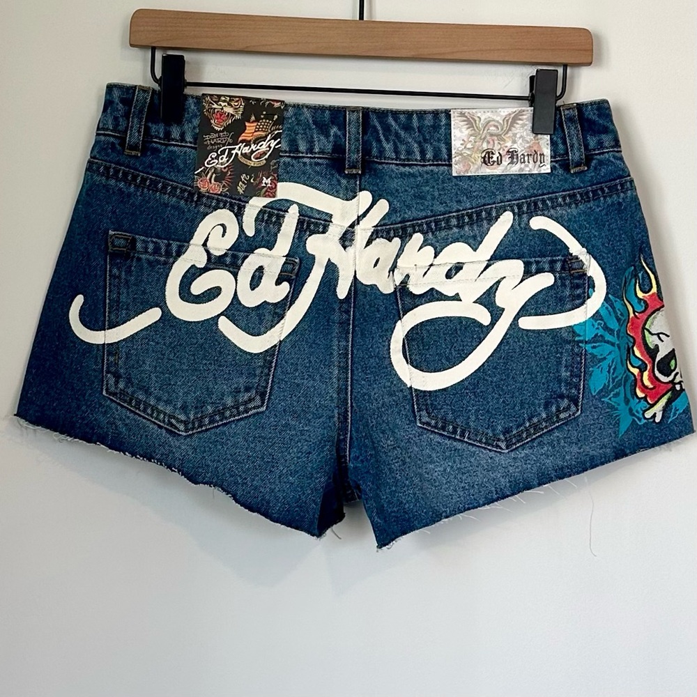 NWT Ed Hardy Flame Skull Denim Shorts - Size: Medium